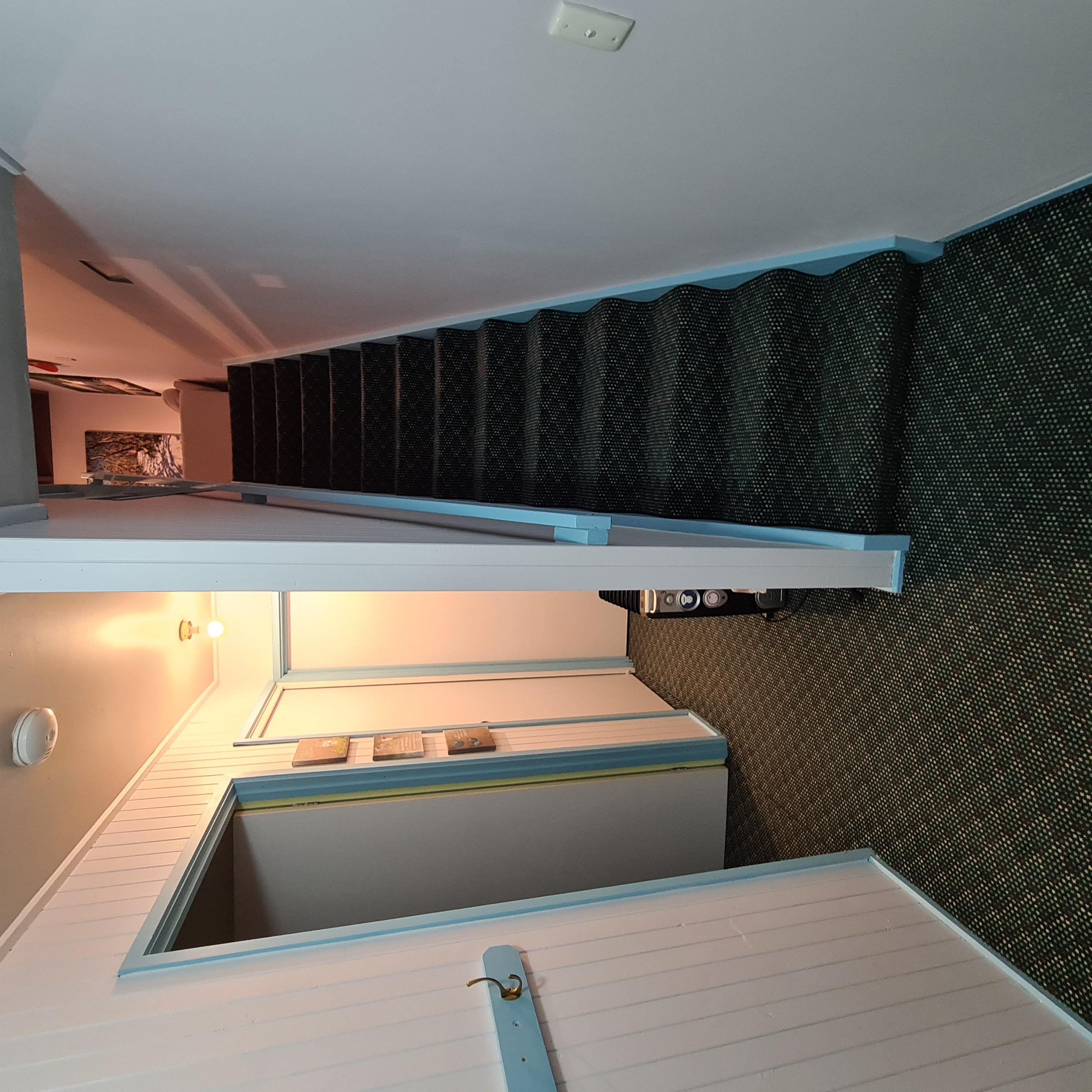 Cascade Apartment 3 — kitchen